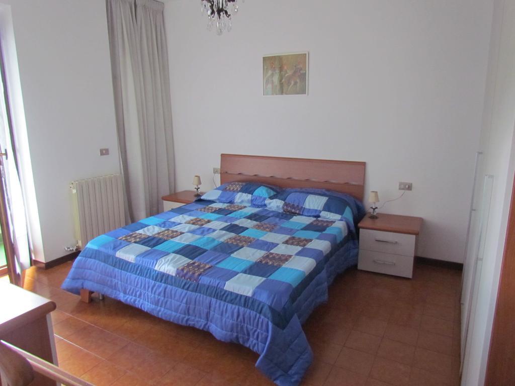 Appartamento Bilocale Dante Стреза Номер фото